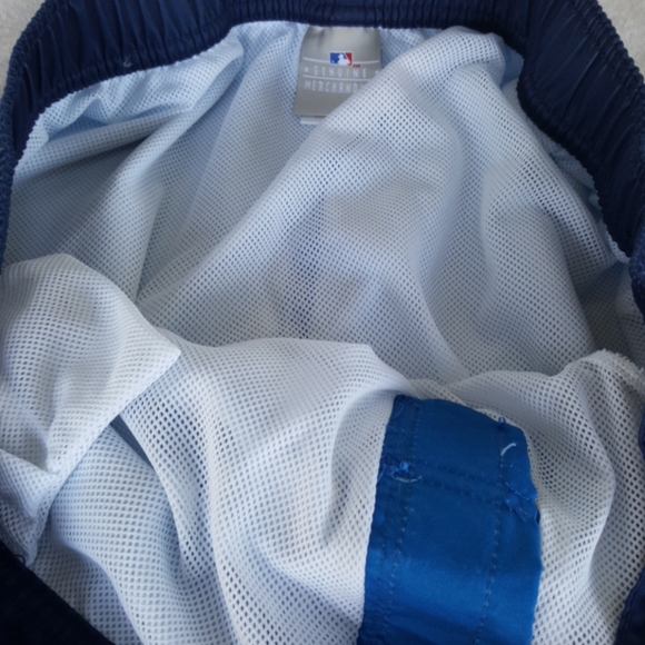 MLB Genuine Merch Toronto Blue Jays Shorts (L) - Picture 7 of 10